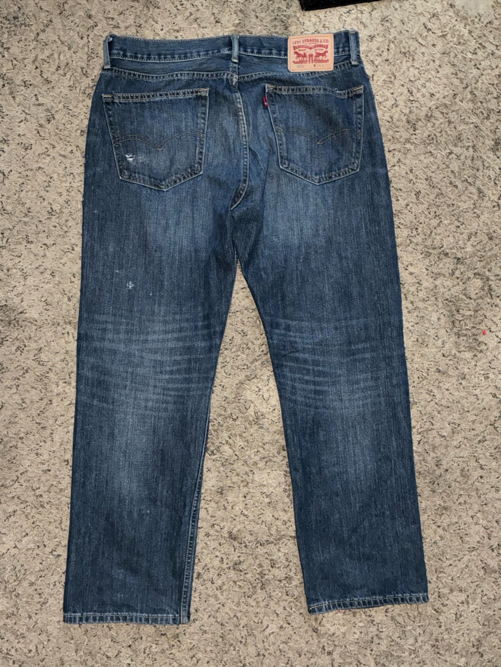 Distressed Levi 505 - Picture 3 of 4